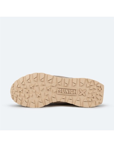 Zapatilla SOKU 18 de mujer MUNICH en color dorado