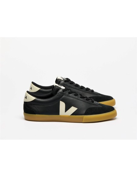 VEJA VOLLEY OT LEATHER BLACK PIERRE DE MUJER VO2020510A CUERO ORGANICO