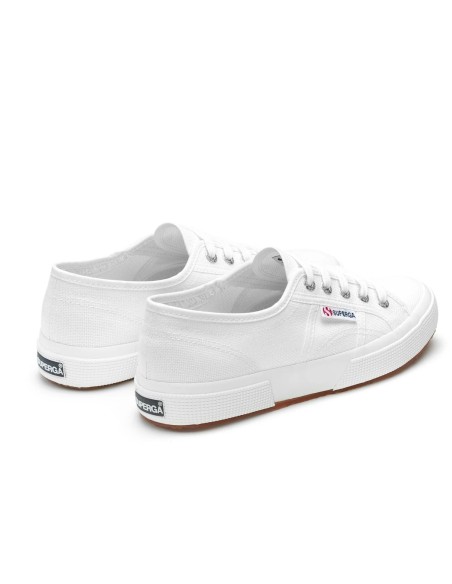 Zapatilla SUPERGA clasica unisex de lona de algodón.