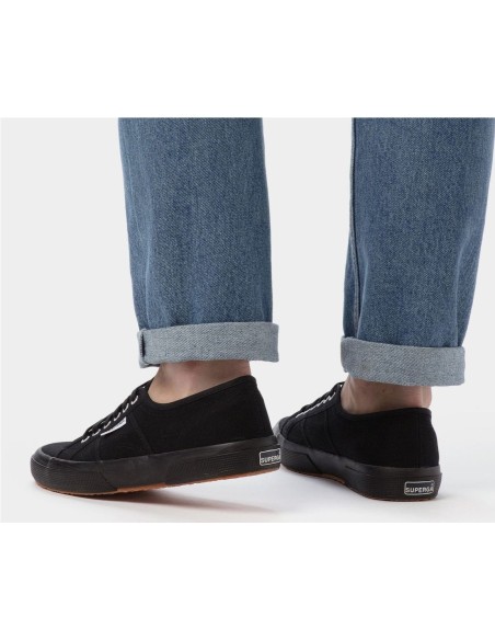 Zapatilla SUPERGA clasica unisex de lona de algodón.