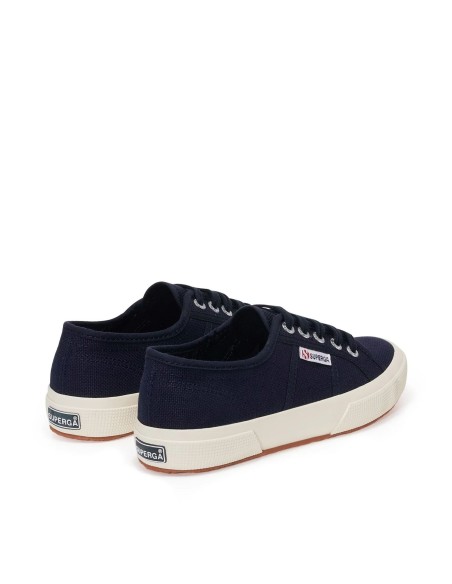 Zapatilla SUPERGA clasica unisex de lona de algodón.