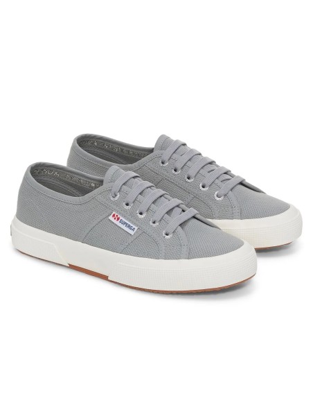 Zapatilla SUPERGA clasica unisex de lona de algodón.