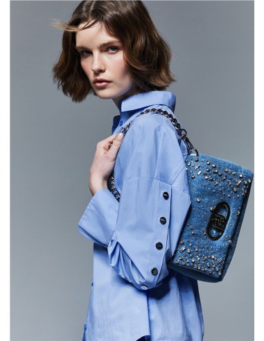 CAMISERA AMPLIA BOTONES MANGA AZUL CELESTE