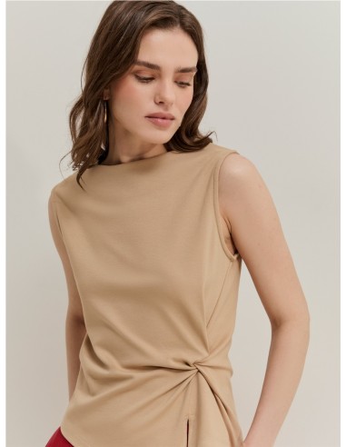 CAMISETA SM DRAPEADO LATER.CR BEIGE