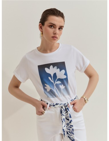CAMISETA CR.EST FLOR DELANTERO BLANCO Y AZUL