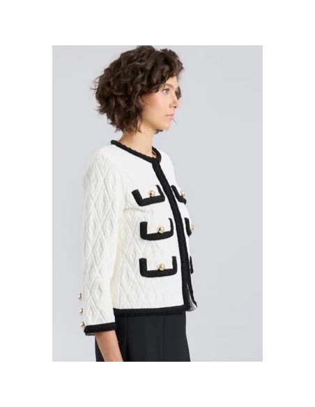 CHAQUETA CHANEL BOTON Y VIV.NG CRUDO