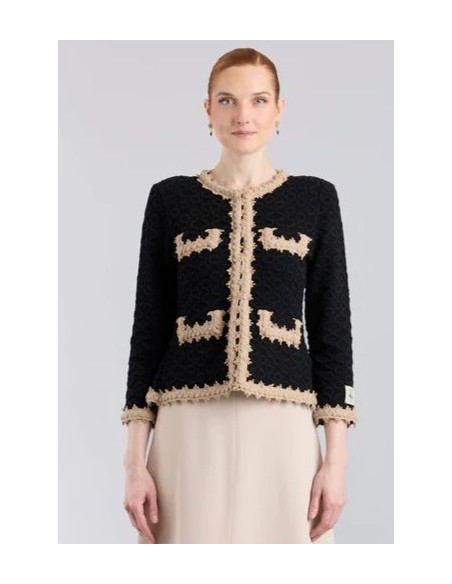 CHAQUETA CHANEL CORTA VIVO TOS NEGRO