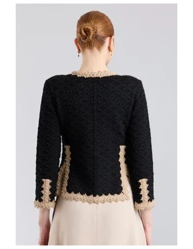 CHAQUETA CHANEL CORTA VIVO TOS NEGRO