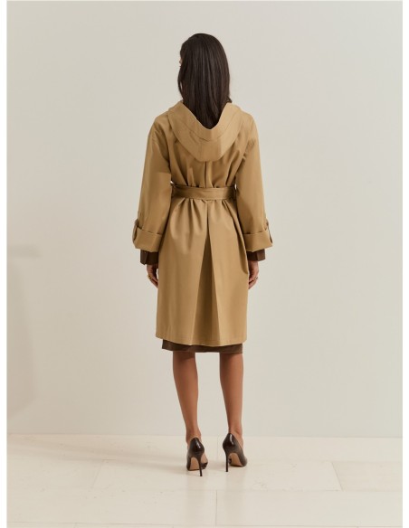 GABARD.LISA CAPUCHA DEMONT. CAMEL
